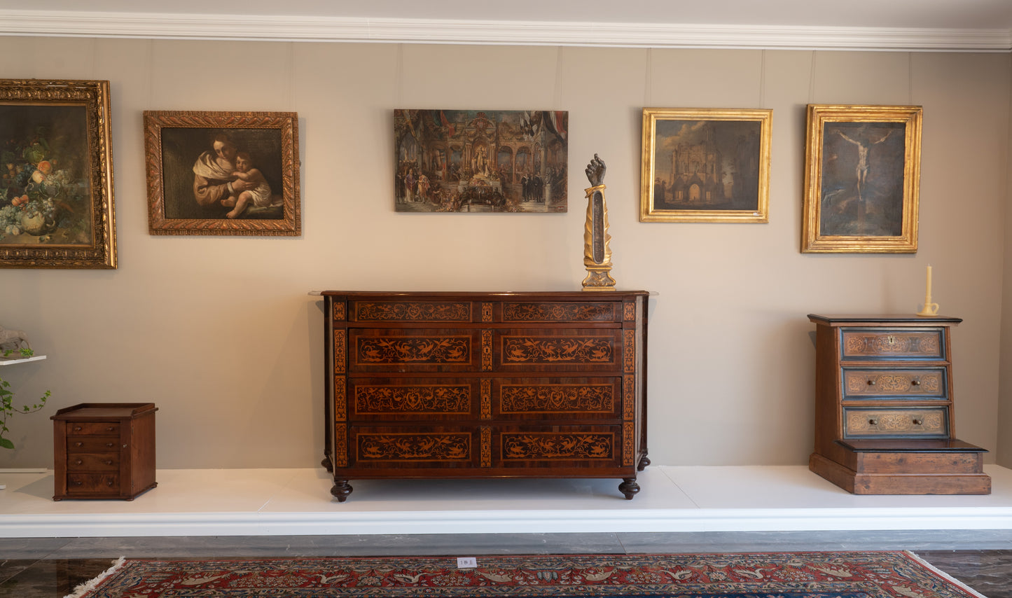A truly exquisite example of Maltese furniture making is this grand Gradenza/ Chest of Drawers with superb veneering in fruitwood, olivewood and walnut c.1680