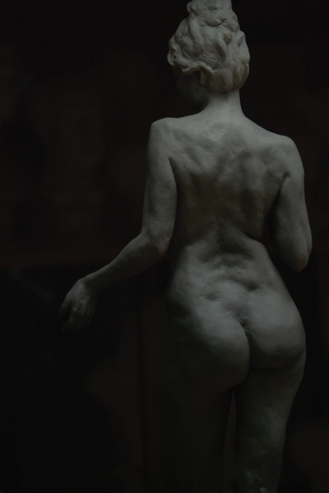 Evanescenza – Contemporary Nude Figurative Sculpture by Andreas Paul Muscat | Hydro Resin on Simulated Marble Base