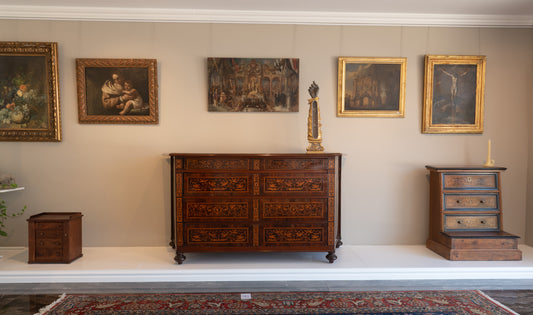 A truly exquisite example of Maltese furniture making is this grand Gradenza/ Chest of Drawers with superb veneering in fruitwood, olivewood and walnut c.1680