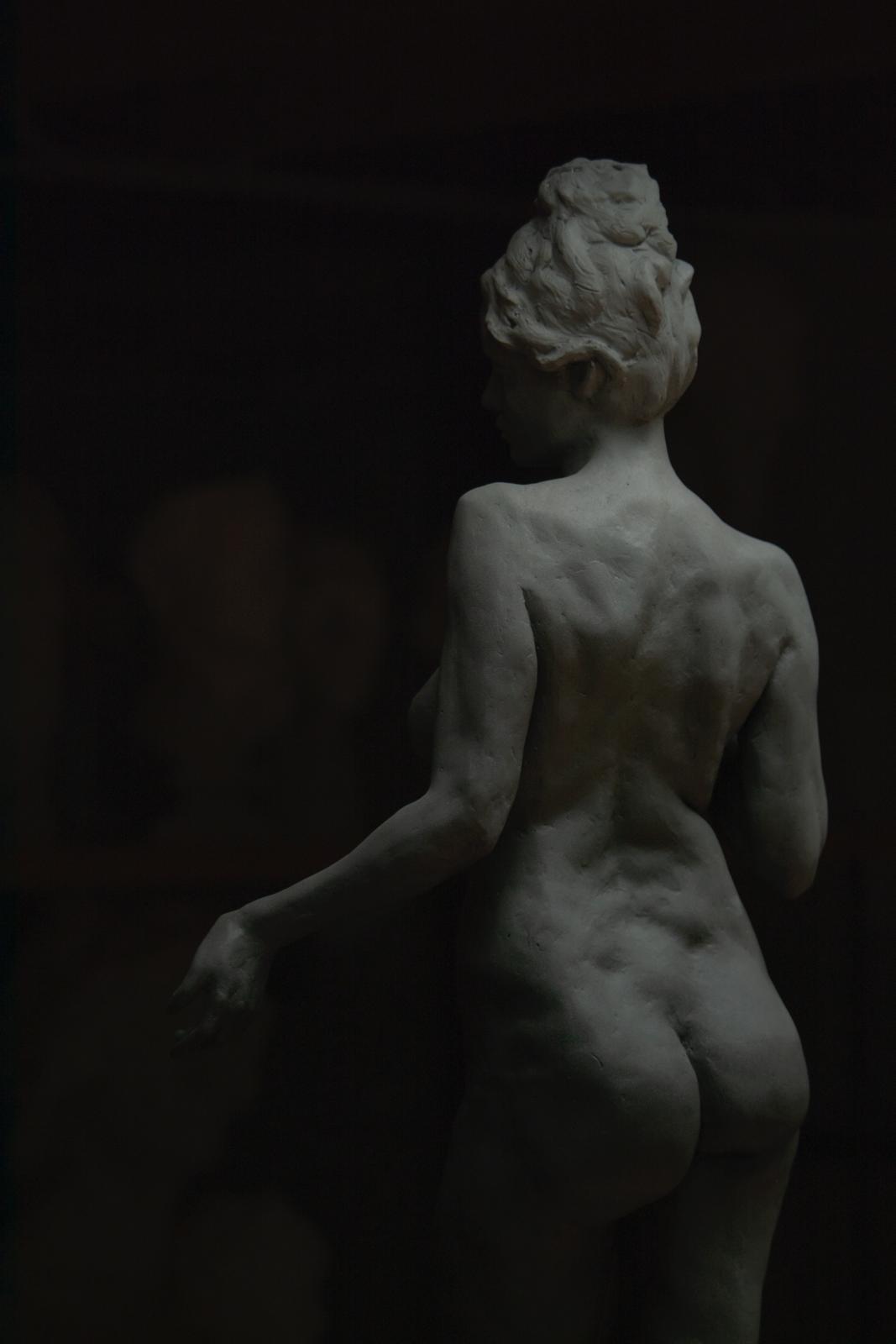 Evanescenza – Contemporary Nude Figurative Sculpture by Andreas Paul Muscat | Hydro Resin on Simulated Marble Base